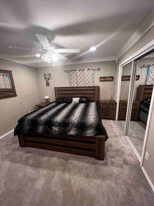 2 Bedroom Luxury Home.. Wooden Floors And Ceilings Dallas Exterior foto